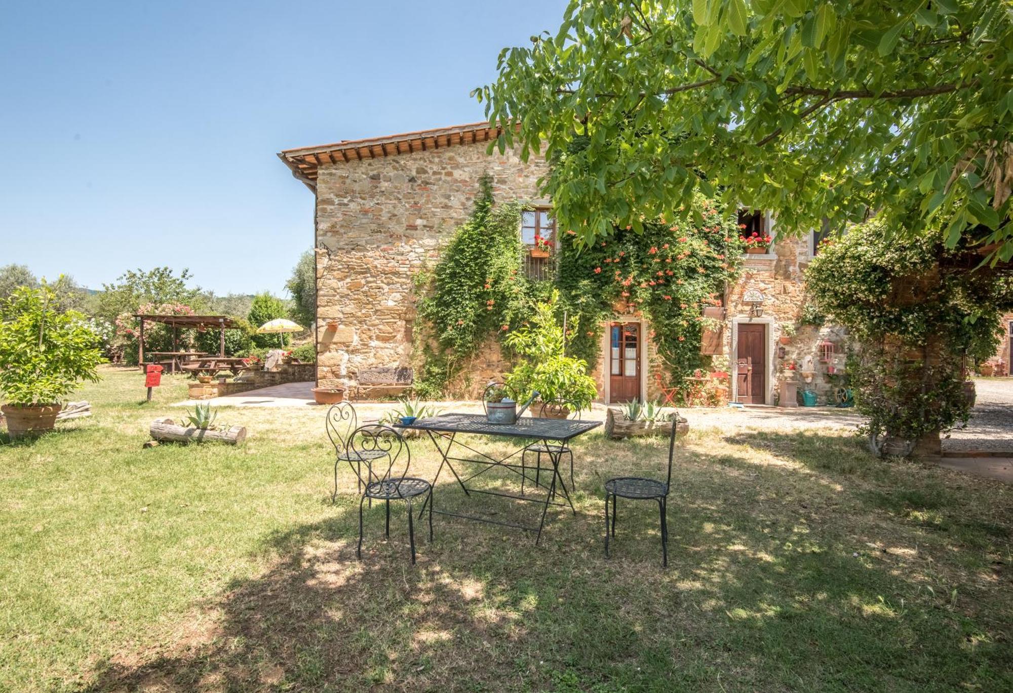 Vila Poggio Primo - Trilocale Etrusco Castiglion Fibocchi Exteriér fotografie
